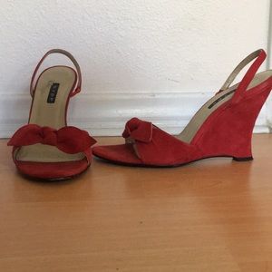 Hype ruby red platforms